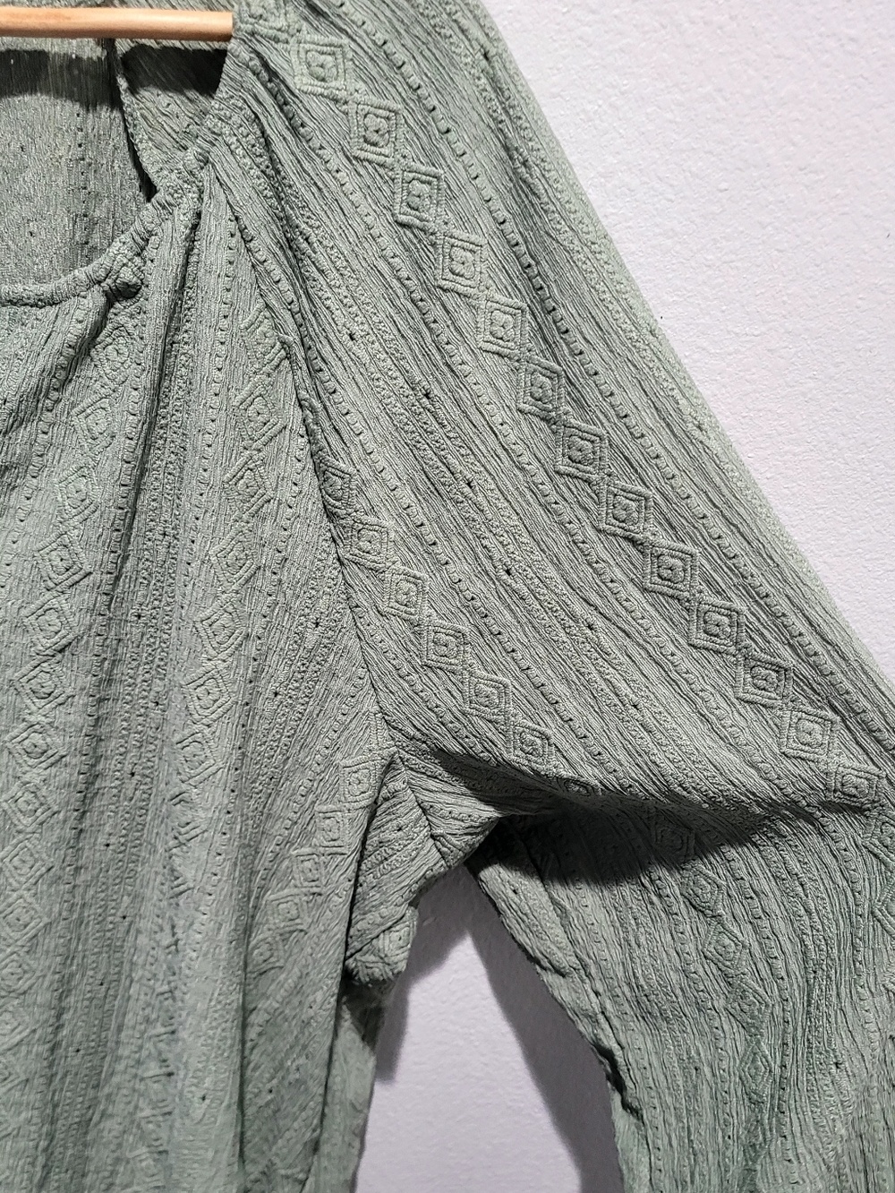 Frye Sage Green Textured Peasant Blouse XXL Boho Button Front Long Sleeve Top - Picture 7 of 10